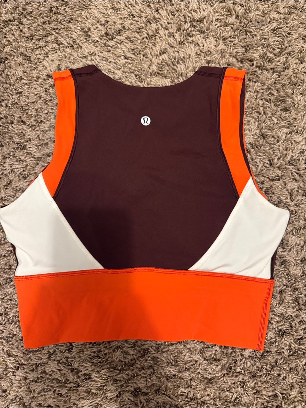 NWOT lululemon high neck cropped tank /sports bra